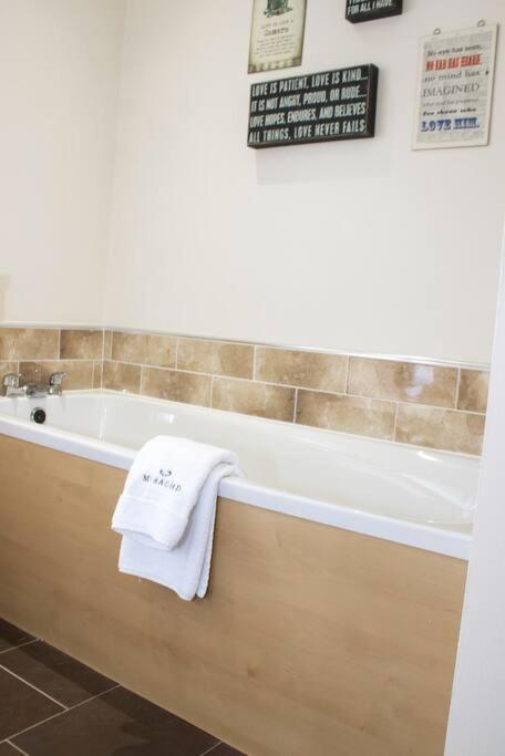 Pear Tree Cottage Limekilns 外观 照片